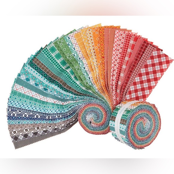 Bee Plaids cotton jelly roll  by Lori Holt and Riley Blake Fabrics - Picture 1 of 5